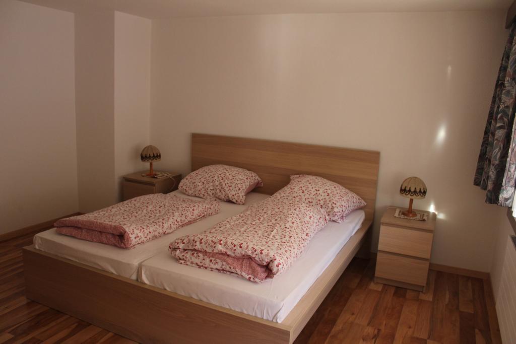 Ferienwohnung Silberdistel, Saastalstrasse 178 部屋 写真