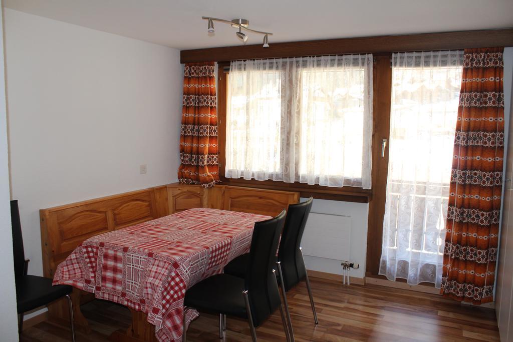 Ferienwohnung Silberdistel, Saastalstrasse 178 部屋 写真